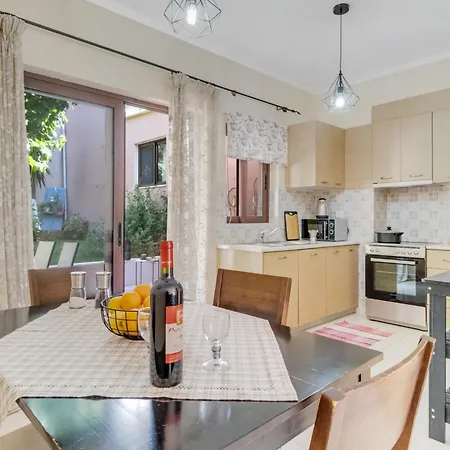 Prolithia 2 Villa *